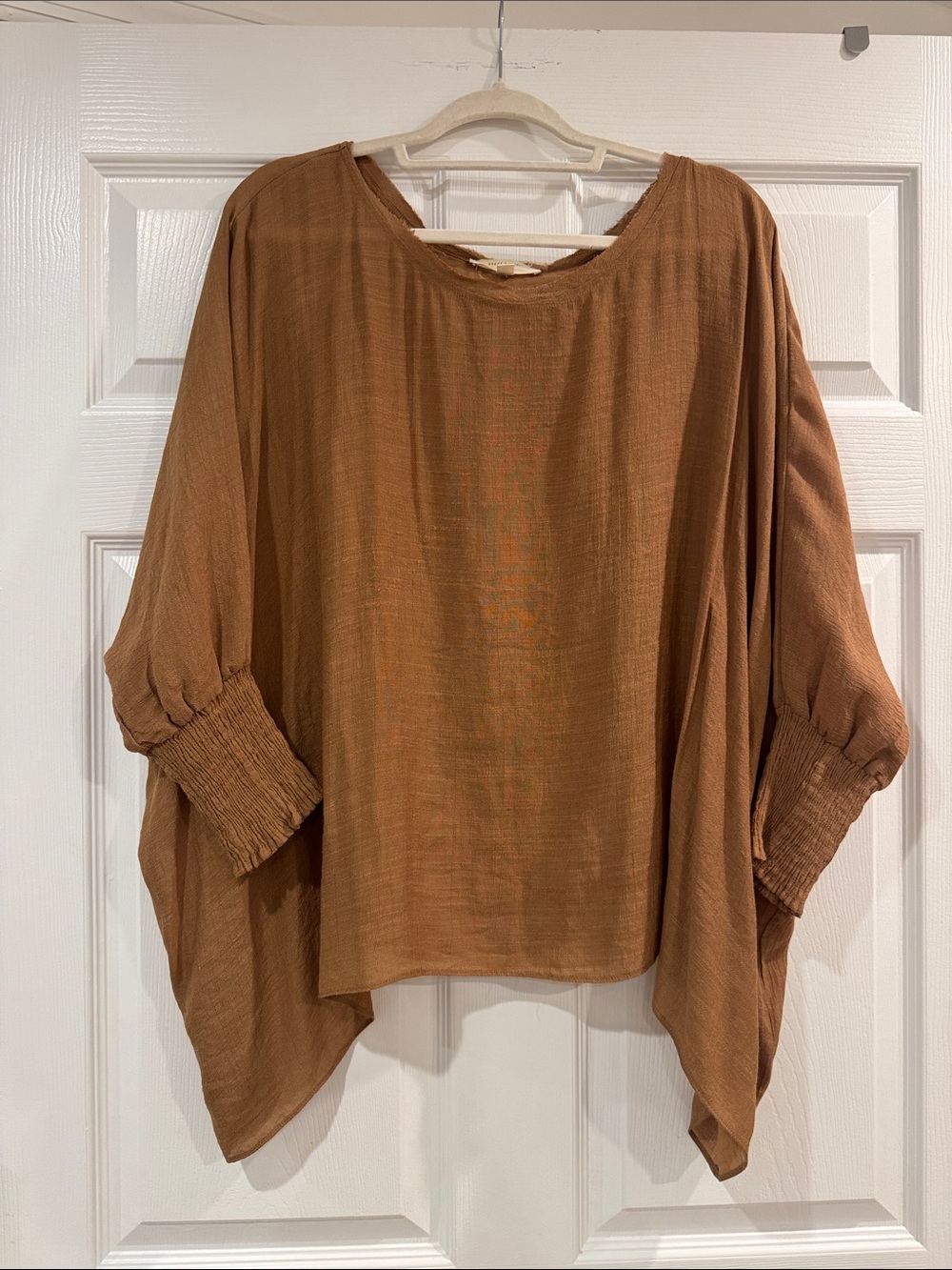 Women's Smocked-Sleeve Dolman Tunic in Warm Brown